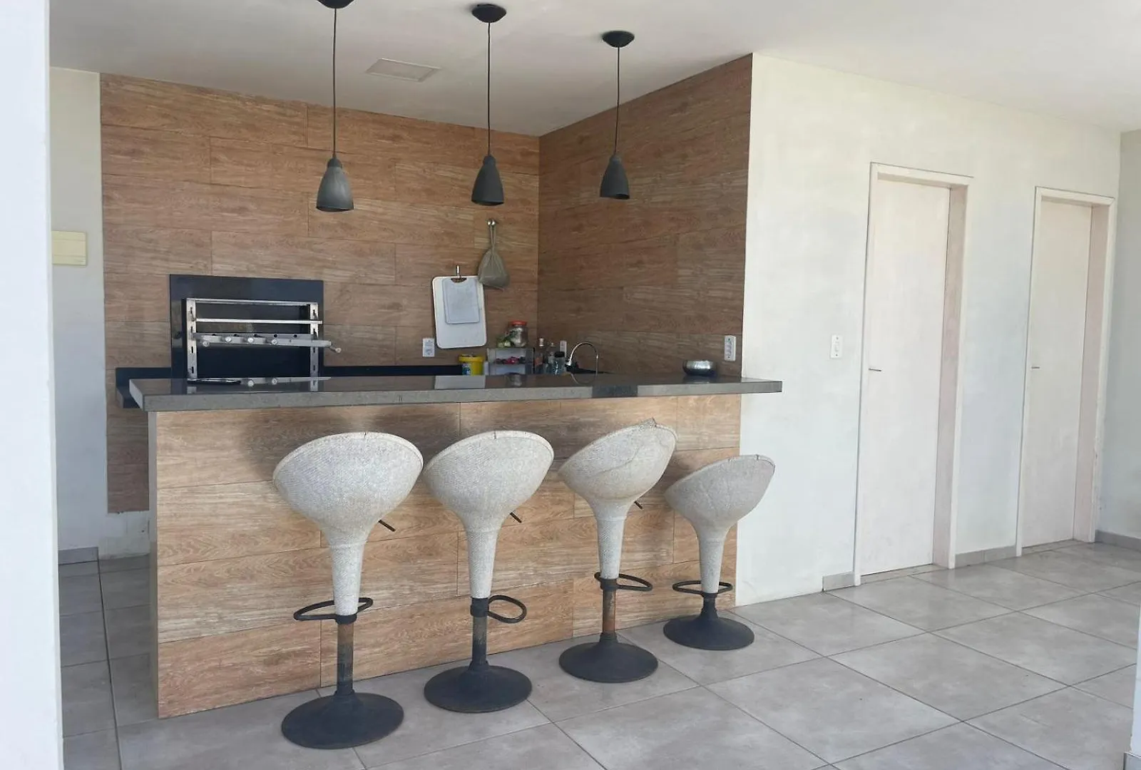 Temporada Cabo Frio Apartment 0*,